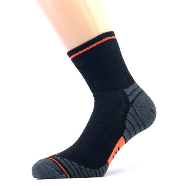 Gladka bombažna športna nogavica - črna/oranžna