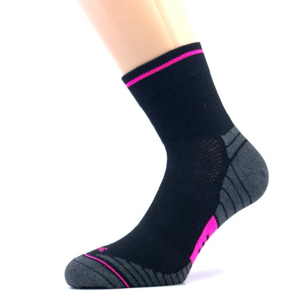 Gladka bombažna športna nogavica - črna/pink