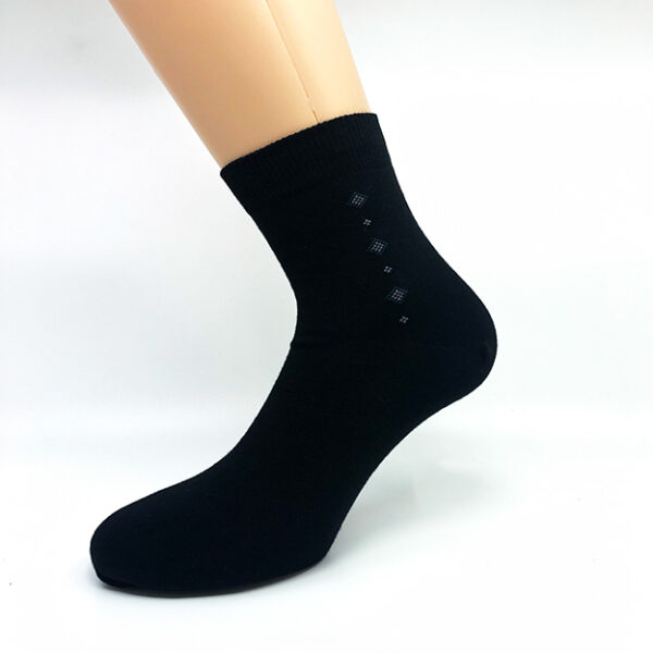 Nogavice Pinija – bombažna quarter nogavica